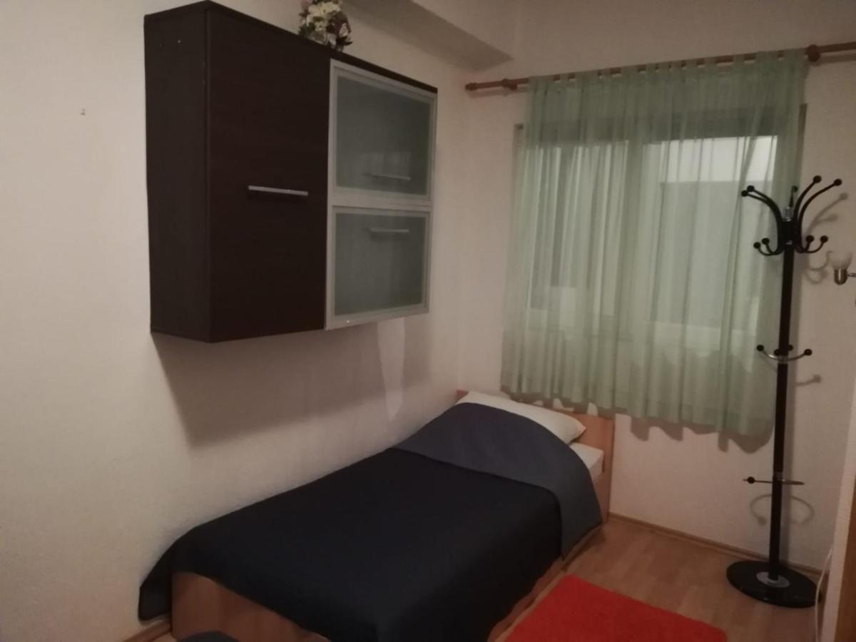 Apartment Hortenzija Baska Voda Ngoại thất bức ảnh