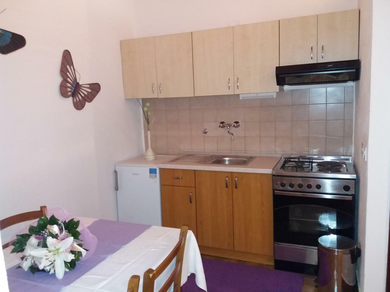 Apartment Hortenzija Baska Voda Ngoại thất bức ảnh